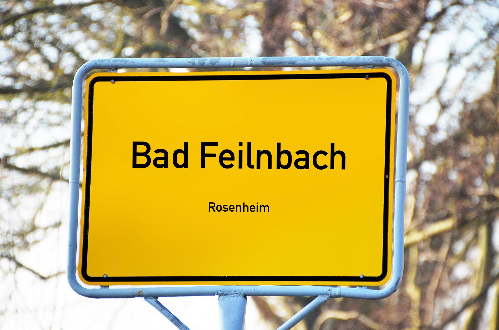 Ortsschild mit Aufschrift Bad Feilnbach