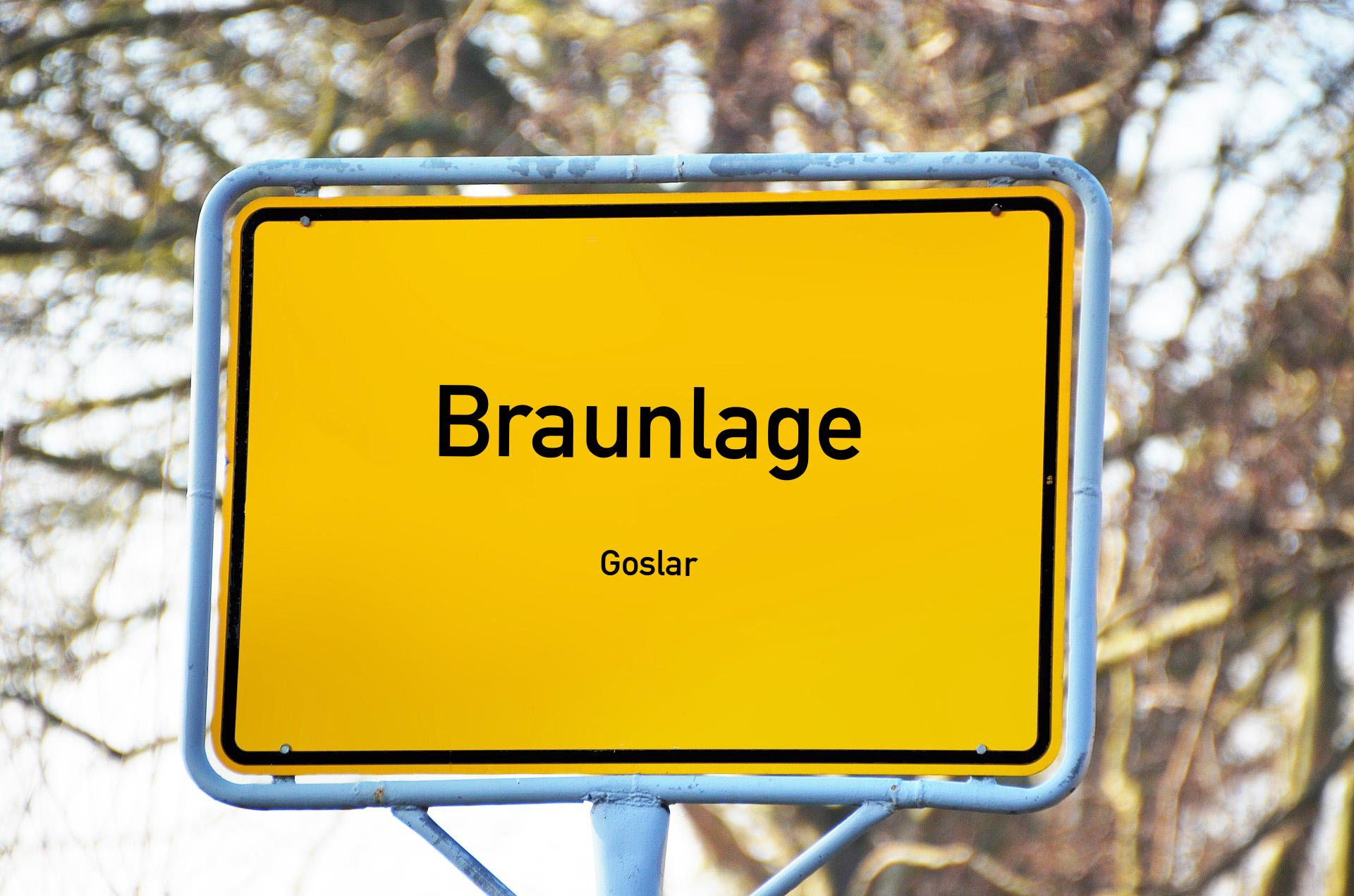 Ortsschild mit Aufschrift Braunlage