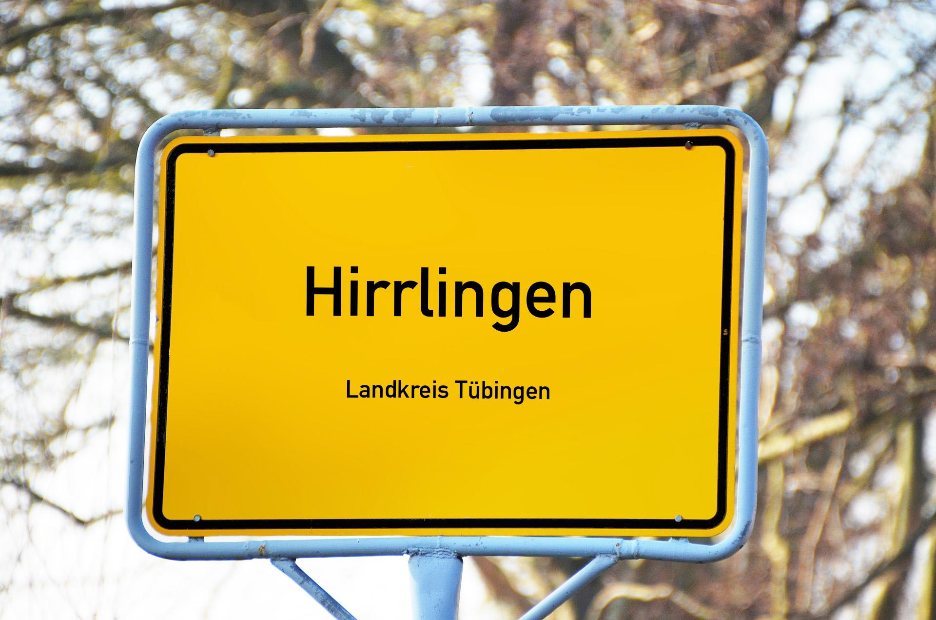 Ortsschild mit Aufschrift Hirrlingen